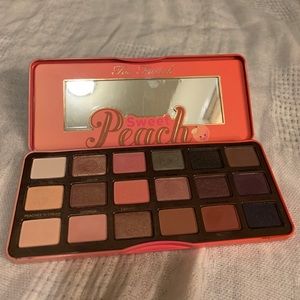 TooFaced sweet peach palette